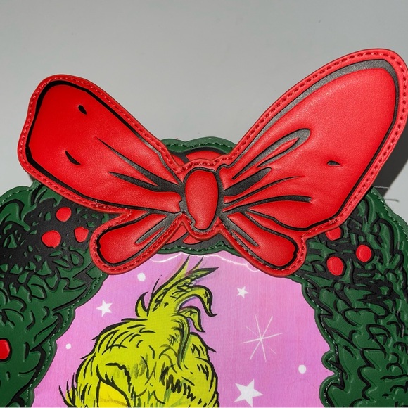 Dr. Seuss' How the Grinch Stole Christmas Wreath Crossbody Bag Red Green - Picture 11 of 12
